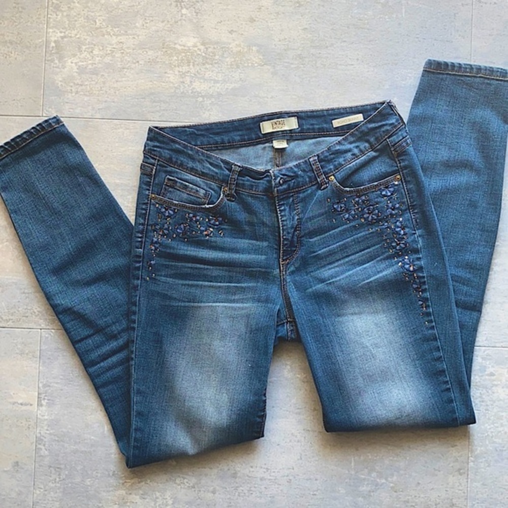 Vintage America Boho Skinny Jeans Sz 6R / 28 | Floral Embroidery + Beading